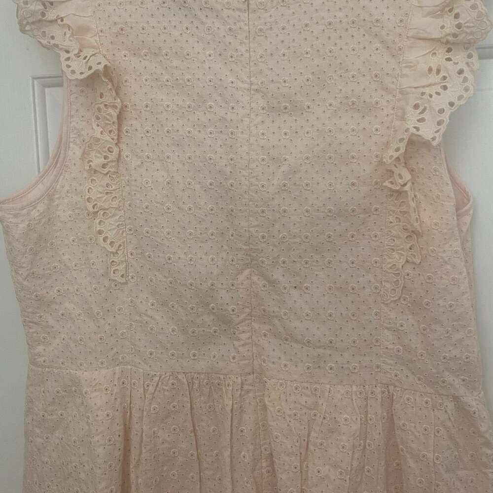 Loft Dress: Sweet Eyelet Days 🌷 - Picture 8 of 14